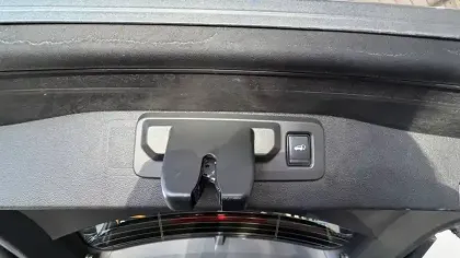 Photo 10 Renault Austral  E-Tech hybrid 200