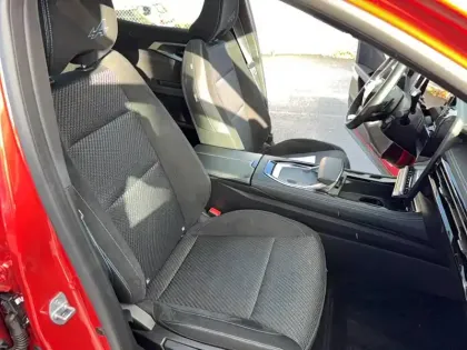 Photo 13 Renault Austral  E-Tech full hybrid 200 GSR2