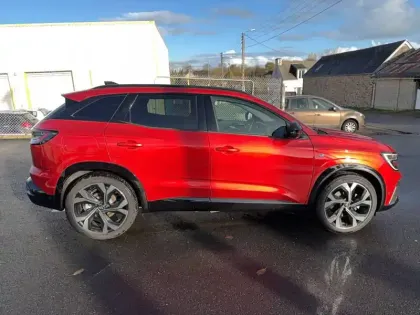 Photo 5 Renault Austral  E-Tech full hybrid 200 GSR2