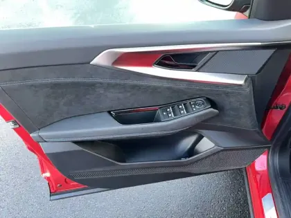 Photo 10 Renault Austral  E-Tech full hybrid 200 GSR2