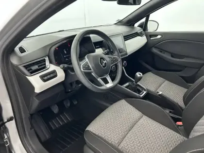 Photo 33 Renault Clio  TCe 90 - 21N