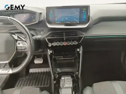 Photo 16 Peugeot 2008  Electrique 136 ch