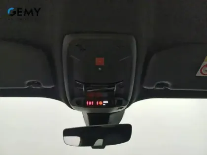 Photo 14 Peugeot 2008  Electrique 136 ch