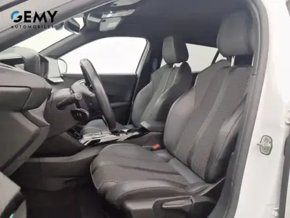 Photo 8 Peugeot 2008  Electrique 136 ch