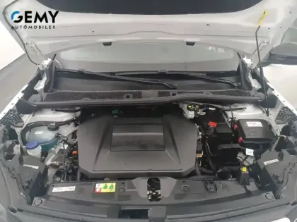 Photo 12 Peugeot 2008  Electrique 136 ch