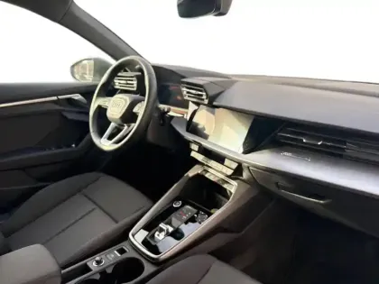 Photo 31 Audi A3  Sportback 40 TFSIe 204 S tronic 6