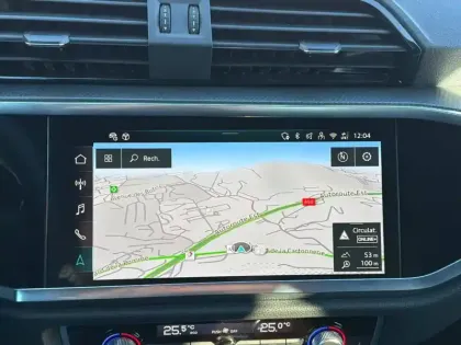 Photo 19 Audi Q3  35 TFSI 150 ch S tronic 7