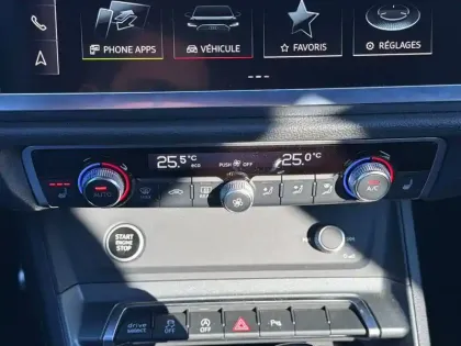 Photo 21 Audi Q3  35 TFSI 150 ch S tronic 7