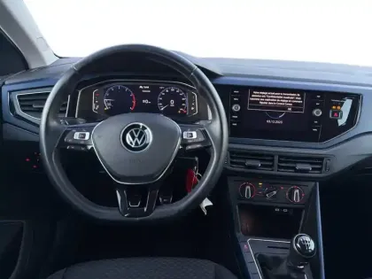 Photo 11 Volkswagen Polo  1.0 TSI 95 S&S BVM5