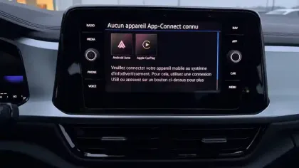 Photo 18 Volkswagen T-roc  1.5 TSI EVO2 150 Start/Stop BVM6