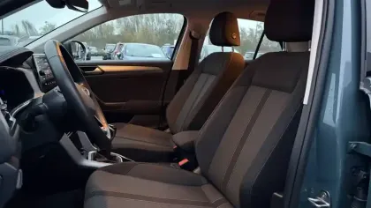 Photo 5 Volkswagen T-roc  1.5 TSI EVO2 150 Start/Stop BVM6