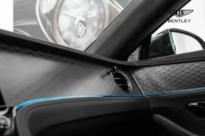 Photo 24 Bentley Flying spur  Hybrid V8 4.0 680 ch BVA