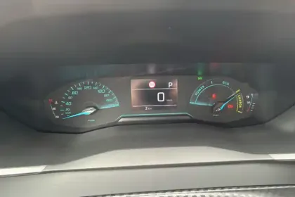 Photo 12 Peugeot 208  Hybrid 110 e-DCS6