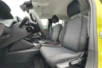 Photo 8 Peugeot 208  Hybrid 110 e-DCS6