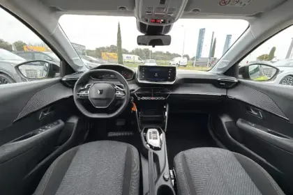 Photo 10 Peugeot 208  Hybrid 110 e-DCS6