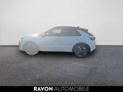 Photo 14 Volkswagen T-roc  1.5 eTSI EVO2 Hybrid 150 ch DSG7