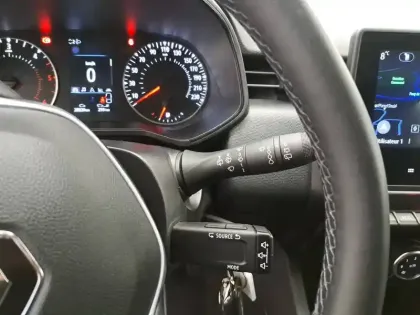 Photo 28 Renault Clio  Blue dCi 100 - 21N