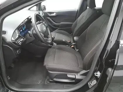 Photo 67 Ford Fiesta Gén. V Ph2 Titanium Business 5