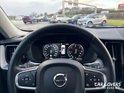 Photo 10 Volvo Xc60  D4 190 ch AdBlue Geatronic 8