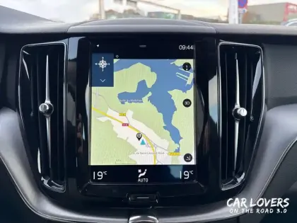 Photo 11 Volvo Xc60  D4 190 ch AdBlue Geatronic 8