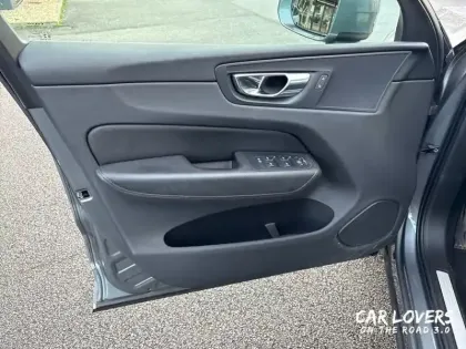 Photo 22 Volvo Xc60  D4 190 ch AdBlue Geatronic 8