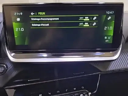 Photo 22 Peugeot 208  PureTech 100 S&S EAT8