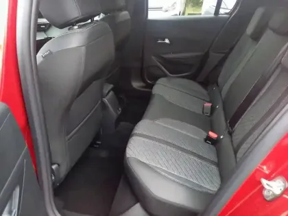 Photo 11 Peugeot 208  Hybrid 110 e-DCS6