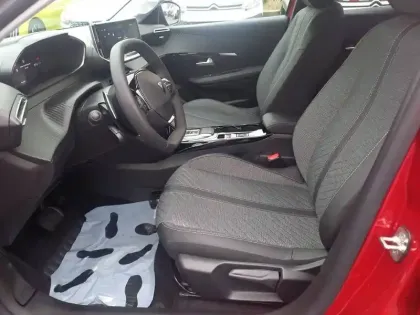 Photo 10 Peugeot 208  Hybrid 110 e-DCS6