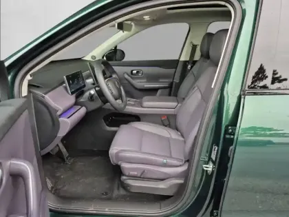 Photo 10 Leapmotor C10  BEV 69.9 kWh - 160 kW