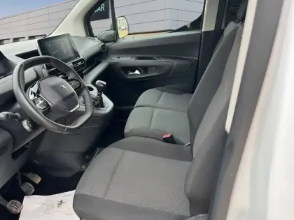 Photo 8 Peugeot Partner  FOURGON M 650 KG BLUEHDI 100 S&S BVM6