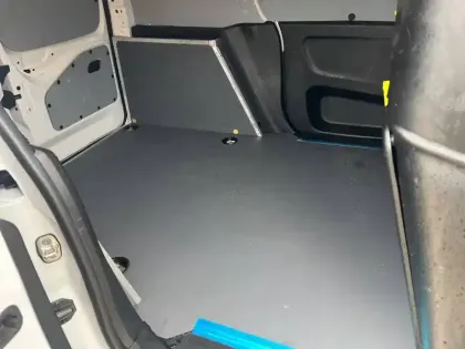 Photo 9 Peugeot Partner  FOURGON M 650 KG BLUEHDI 100 S&S BVM6