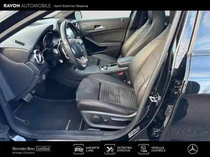 Photo 43 Mercedes GLA  200 7-G DCT