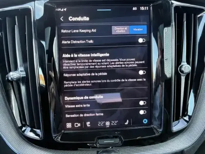 Photo 24 Volvo Xc60  T6 AWD Hybride rechargeable 253 ch+145 ch Geartronic 8