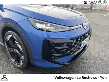 Photo 19 Volkswagen T-roc  1.5 eTSI EVO2 Hybrid 150 ch DSG7