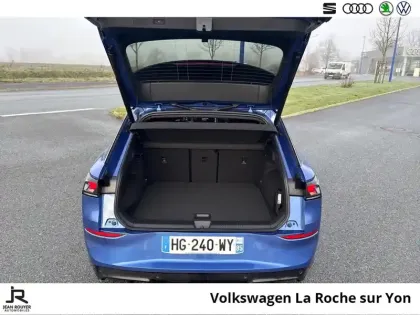 Photo 11 Volkswagen T-roc  1.5 eTSI EVO2 Hybrid 150 ch DSG7