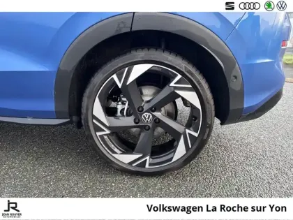 Photo 6 Volkswagen T-roc  1.5 eTSI EVO2 Hybrid 150 ch DSG7