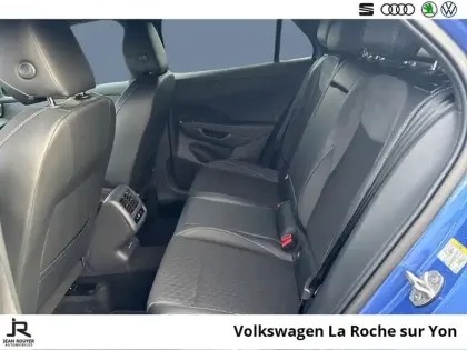 Photo 10 Volkswagen T-roc  1.5 eTSI EVO2 Hybrid 150 ch DSG7