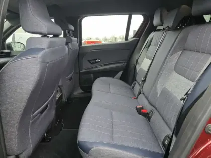 Photo 7 Renault 4 Renault  E-Tech Electrique 150 ch autonomie confort