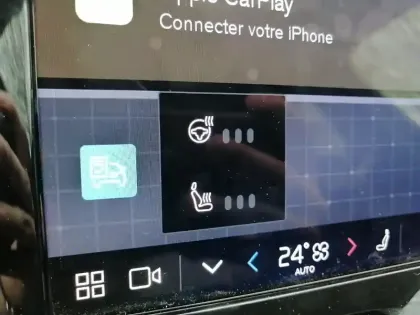 Photo 24 Volvo Xc60  T8 AWD Hybride rechargeable 310 ch+145 ch Geartronic 8