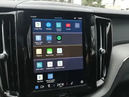 Photo 21 Volvo Xc60  T8 AWD Hybride rechargeable 310 ch+145 ch Geartronic 8