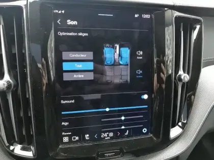 Photo 27 Volvo Xc60  T8 AWD Hybride rechargeable 310 ch+145 ch Geartronic 8