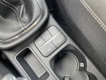 Photo 22 Ford Puma  1.0 Flexifuel 125 ch mHEV S&S BVM6