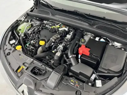 Photo 31 Renault Clio  Blue dCi 100 - 21N