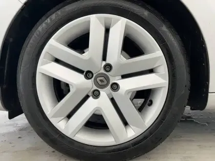 Photo 28 Renault Clio  Blue dCi 100 - 21N