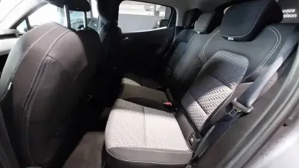 Photo 5 Renault Clio  E-Tech full hybrid 145