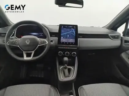 Photo 7 Renault Clio  E-Tech full hybrid 145 ch GSR2