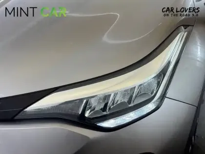 Photo 27 Toyota C-HR  Hybride 122h