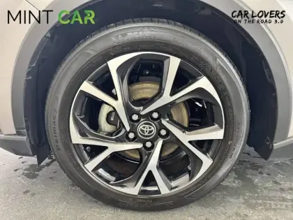 Photo 8 Toyota C-HR  Hybride 122h