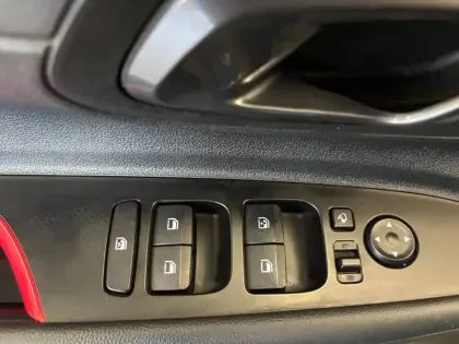 Photo 23 Hyundai I20  1.0 T-GDi 100 Hybrid 48V