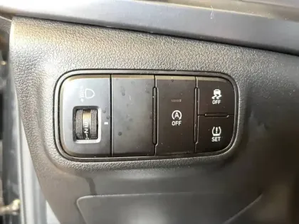 Photo 63 Hyundai I20  1.0 T-GDi 100 Hybrid 48V